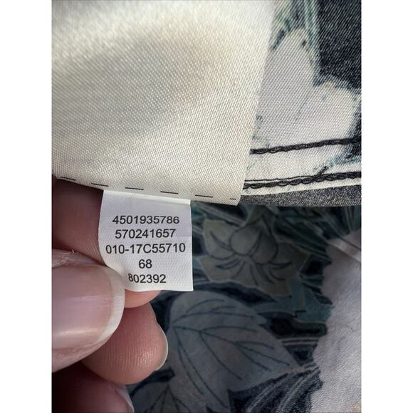 Chico's XL 16 18 Button Down Shirt Long Sleeve black No Iron Floral victorian - Picture 8 of 9